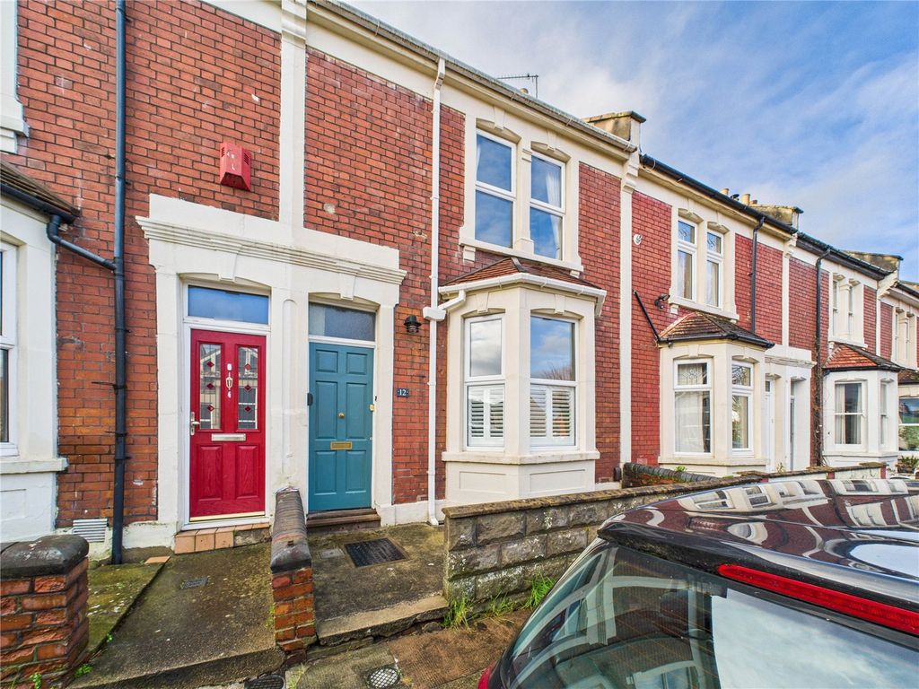 Property photo 2 of 26 Picture No. 33