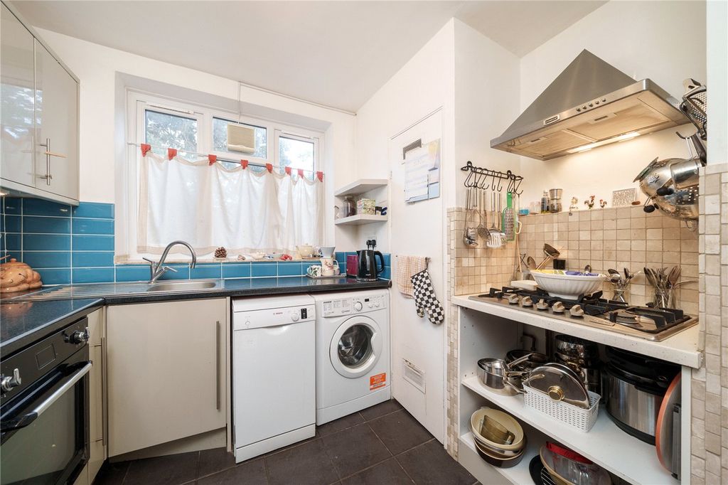 Property photo 2 of 8 Picture No. 07