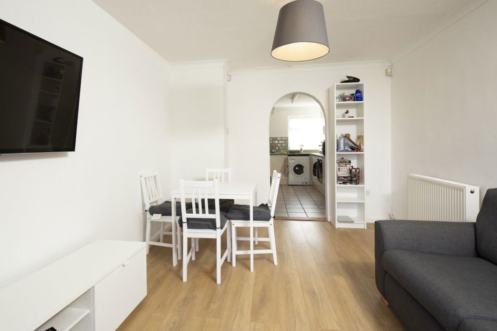 Property photo 1 of 24