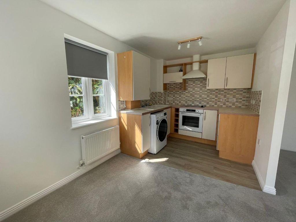 Property photo 2 of 11 Ovtw5539.Jpg