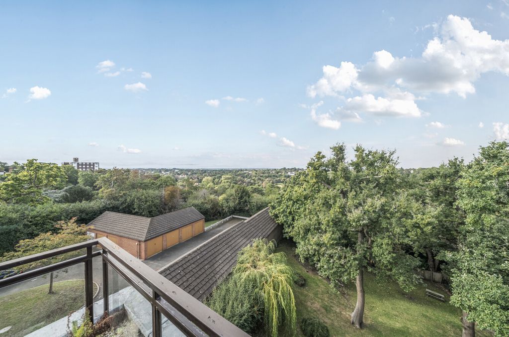 Property photo 2 of 13 1353197-16-68c1B3...