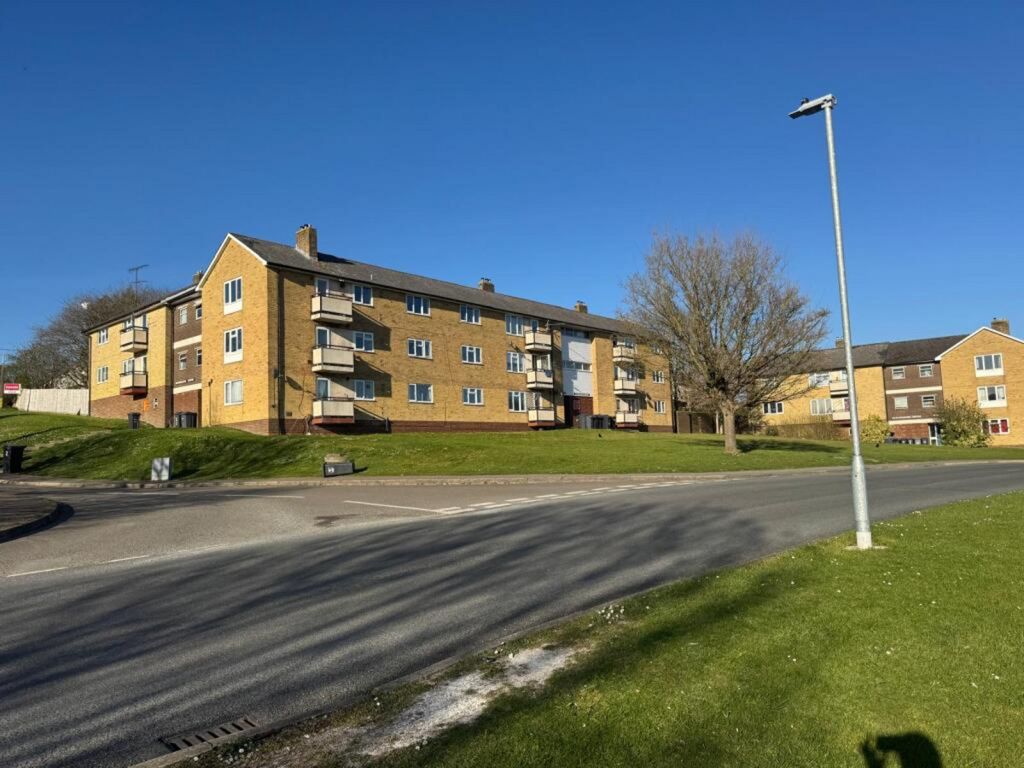Property photo 1 of 10