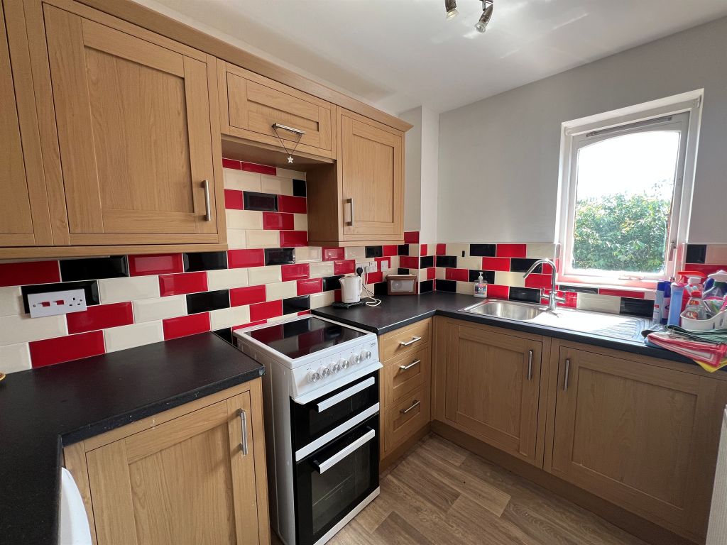 Property photo 3 of 14