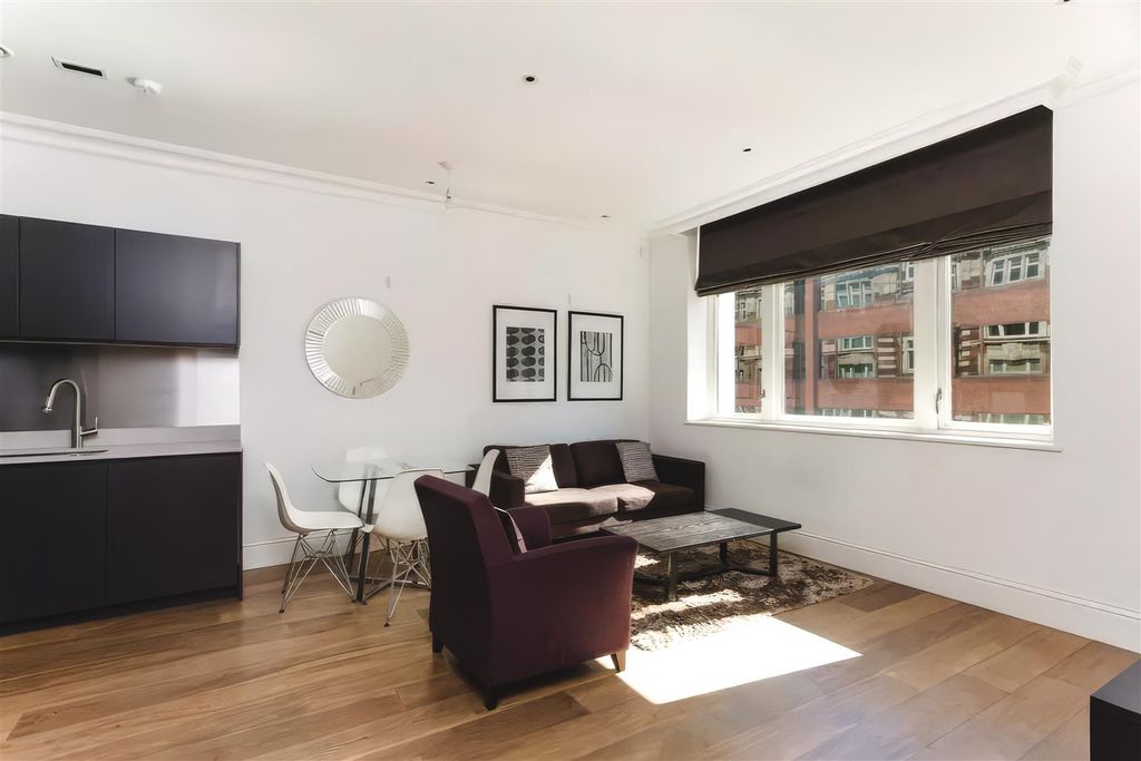 Property photo 2 of 14 Sterling Mansions-13.Jpg