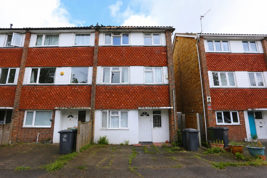 Property photo 1 of 11 Picture No. 24
