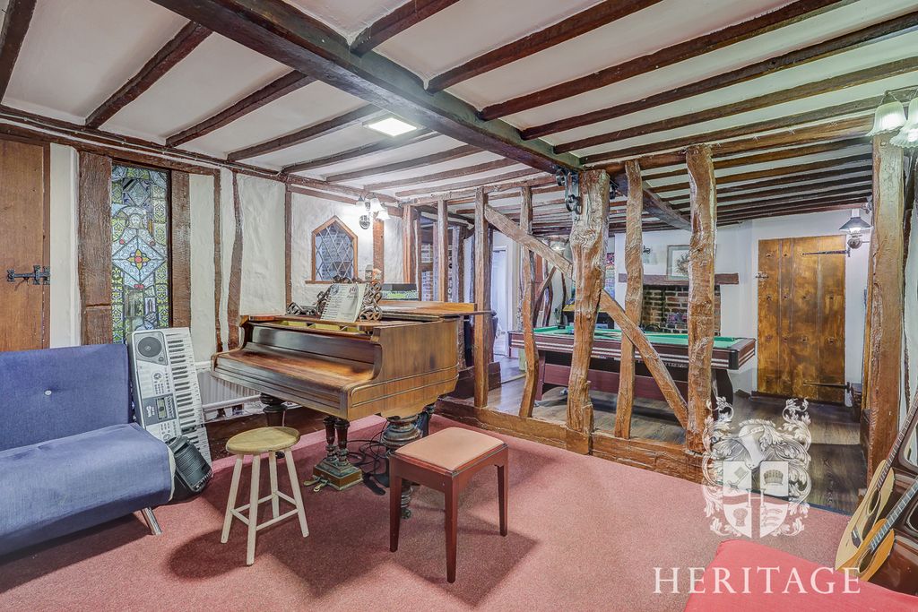 Property photo 3 of 39 Picture No. 23