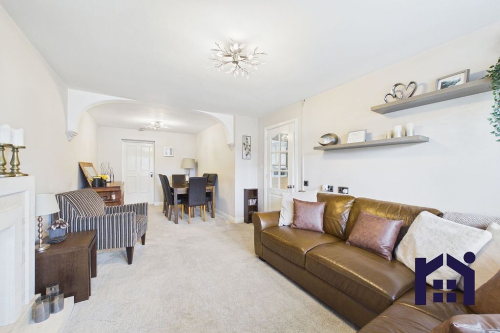 Property photo 3 of 27 Reception Room