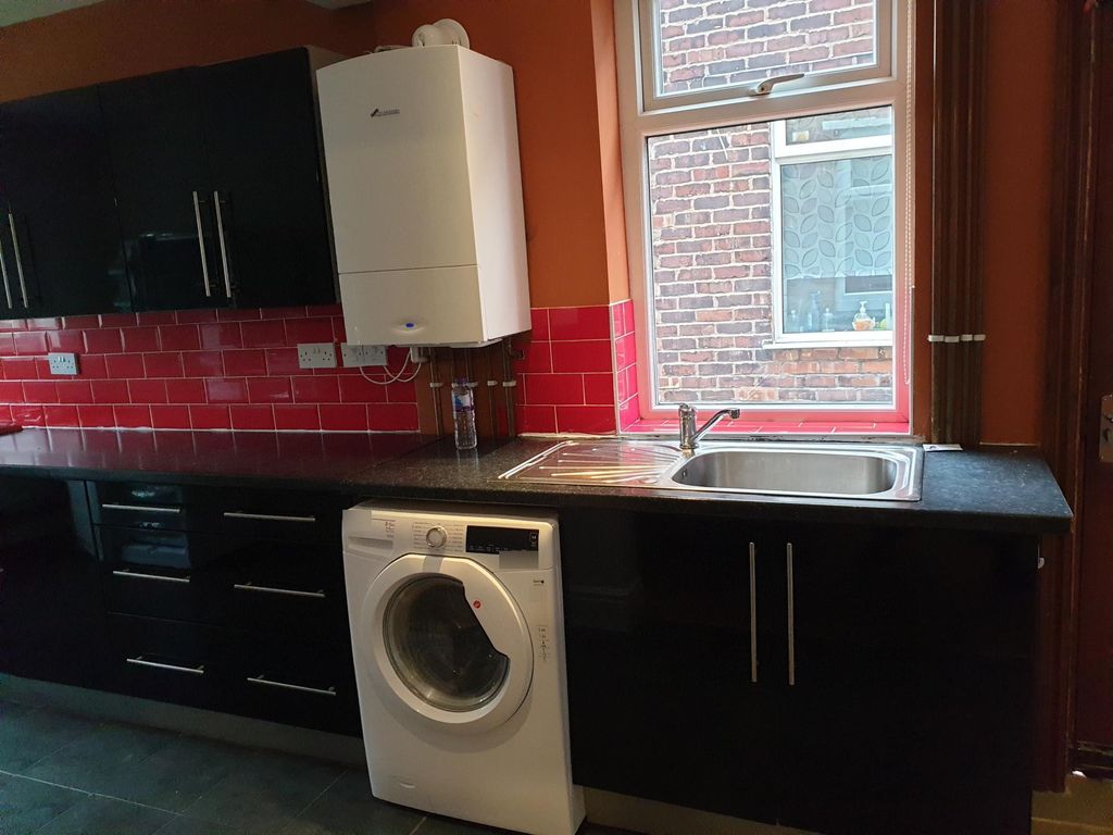 Property photo 2 of 18 Photo 1