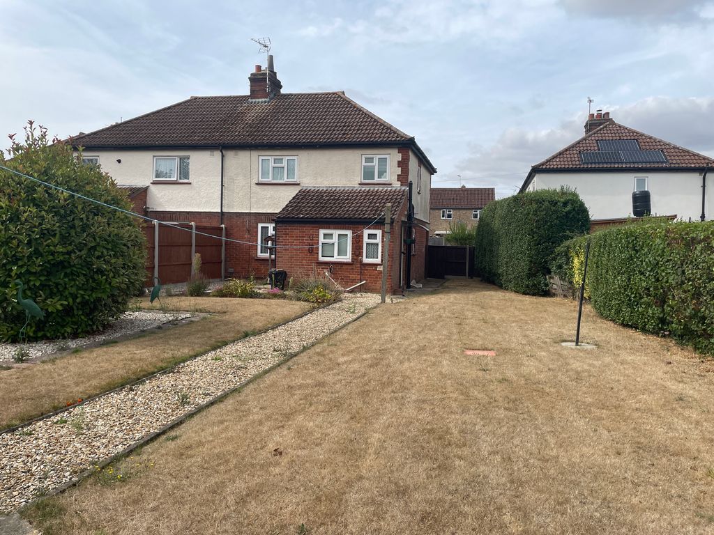 Property photo 1 of 9