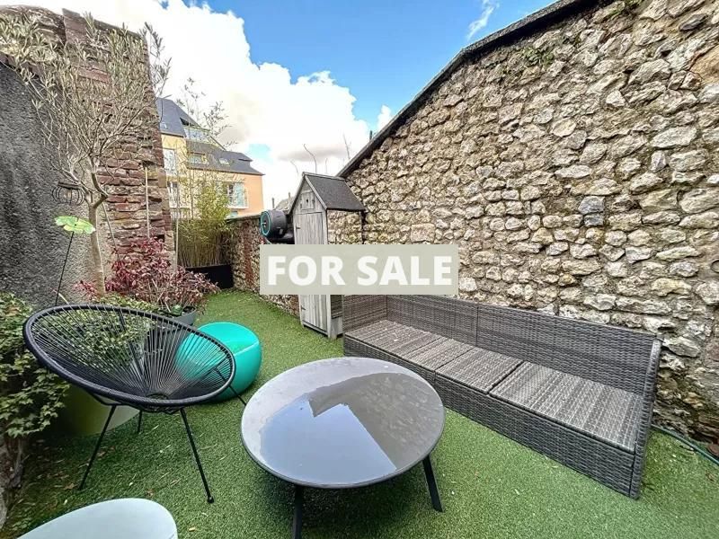 Property photo 1 of 16