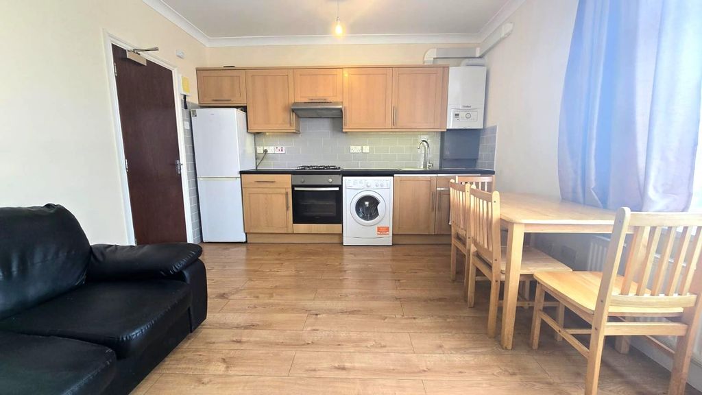 Property photo 2 of 9 7771.Jpeg