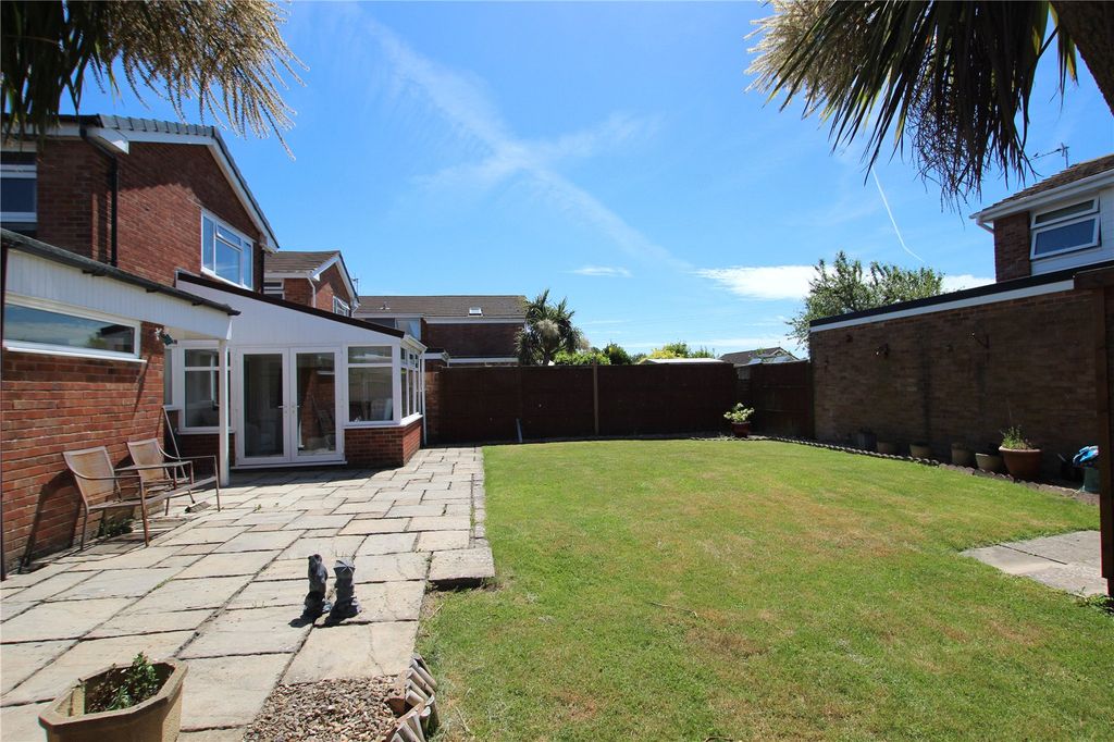Property photo 1 of 19 Picture No. 18