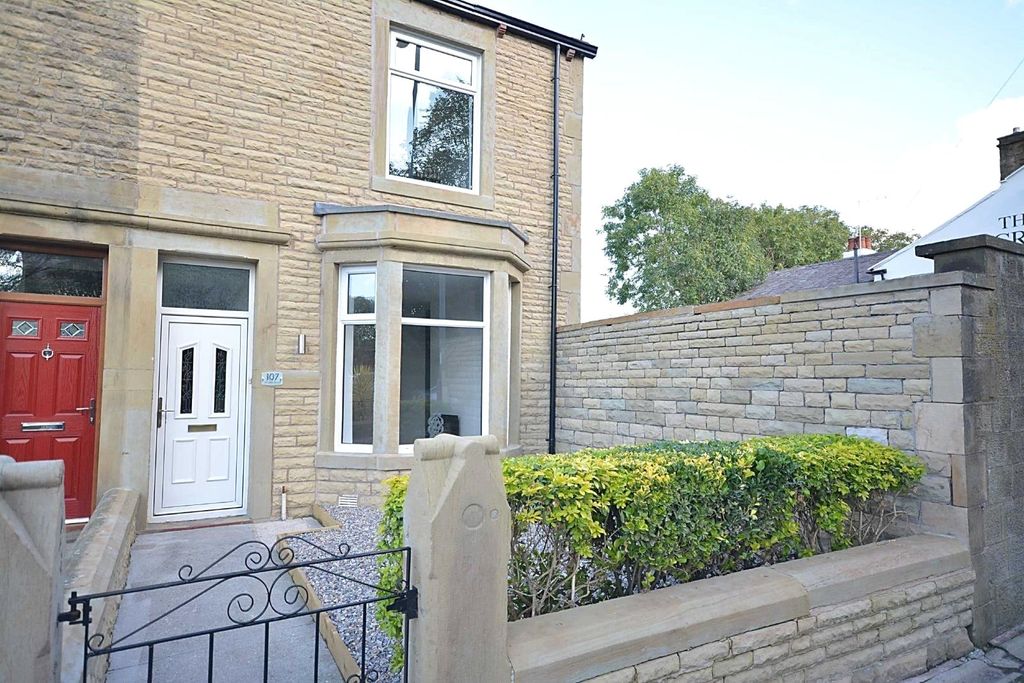Property photo 2 of 13 Front External