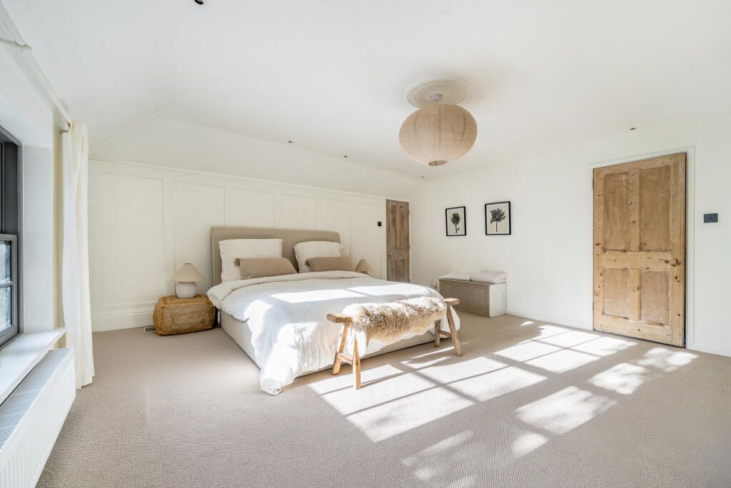 Additional image 11 of 5 bed detached house for saleFrith End Road, Frith End, Near Farnham GU35