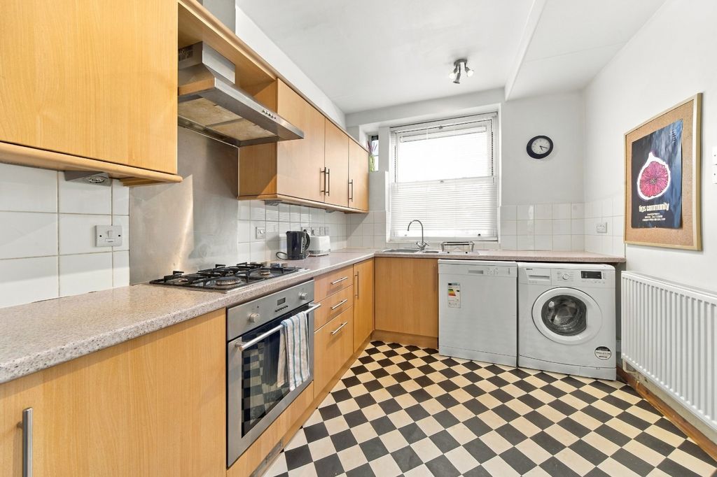 Property photo 2 of 10 Picture No. 02