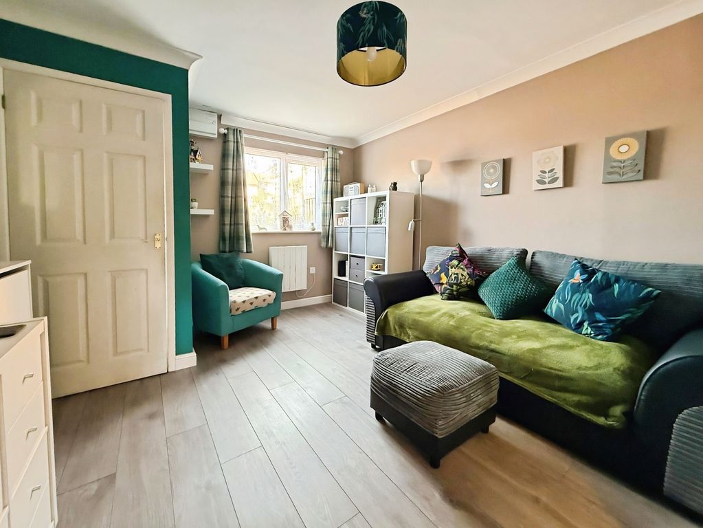 Property photo 3 of 16