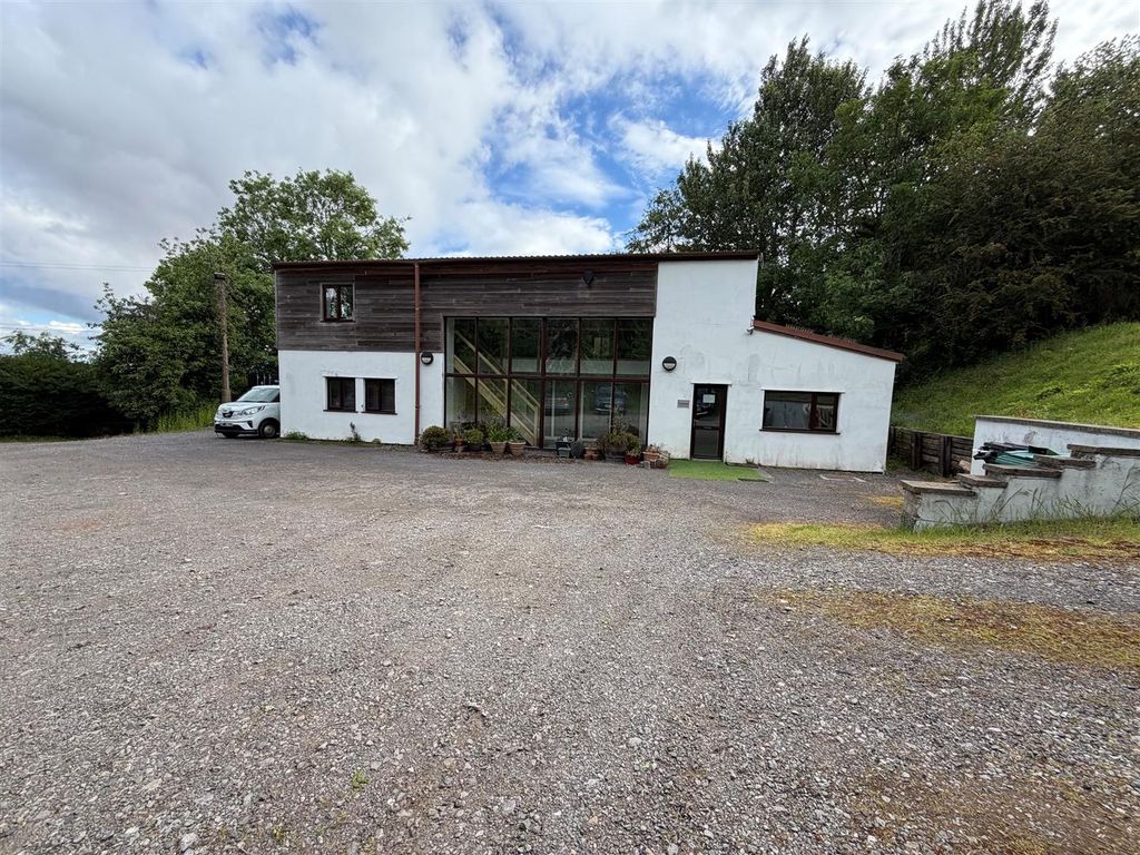 Property photo 1 of 13 3.Jpg