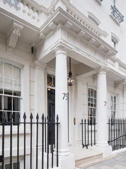 Property photo 1 of 6 75 Grosvenor St_Landlord Photos_Exterior Front Door.Jpg