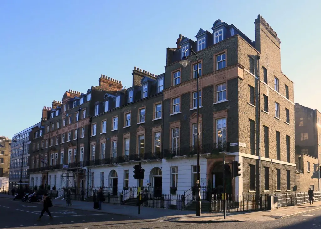 Property photo 1 of 5