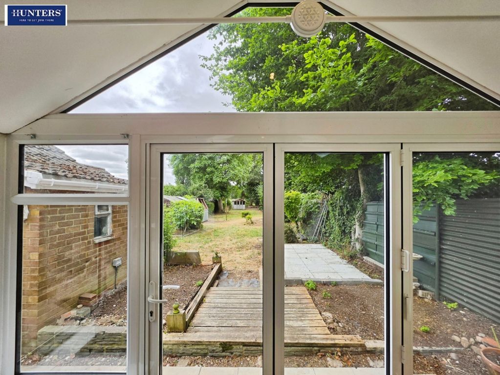Property photo 3 of 23 Sunroom