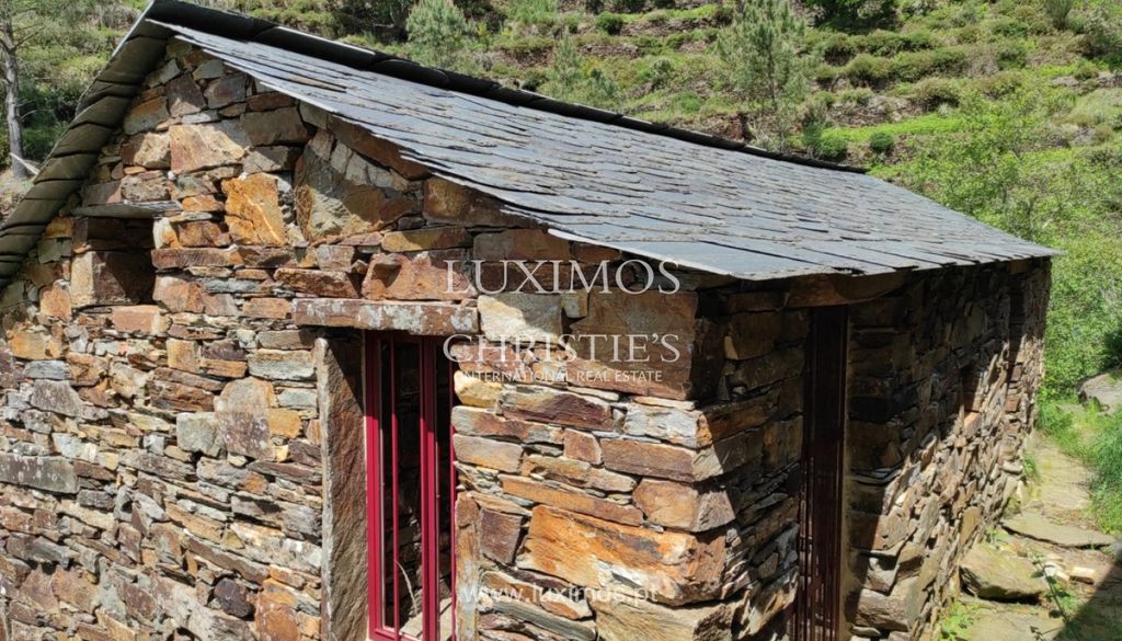 Property photo 3 of 30