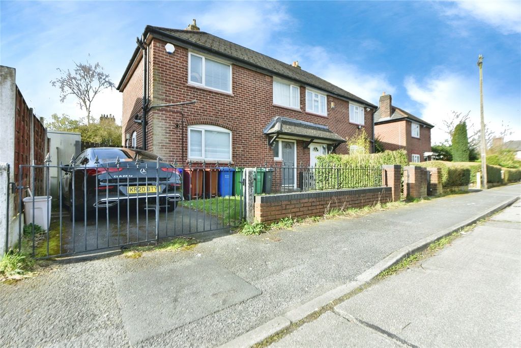 Property photo 1 of 18 Picture No. 01