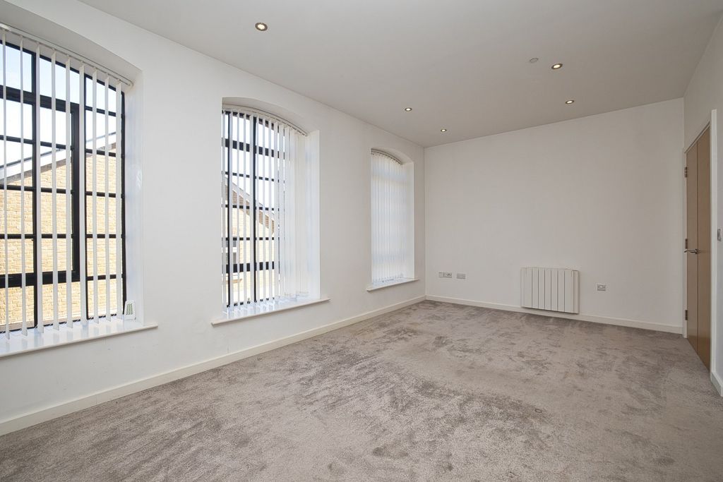 Property photo 3 of 30 Picture 3