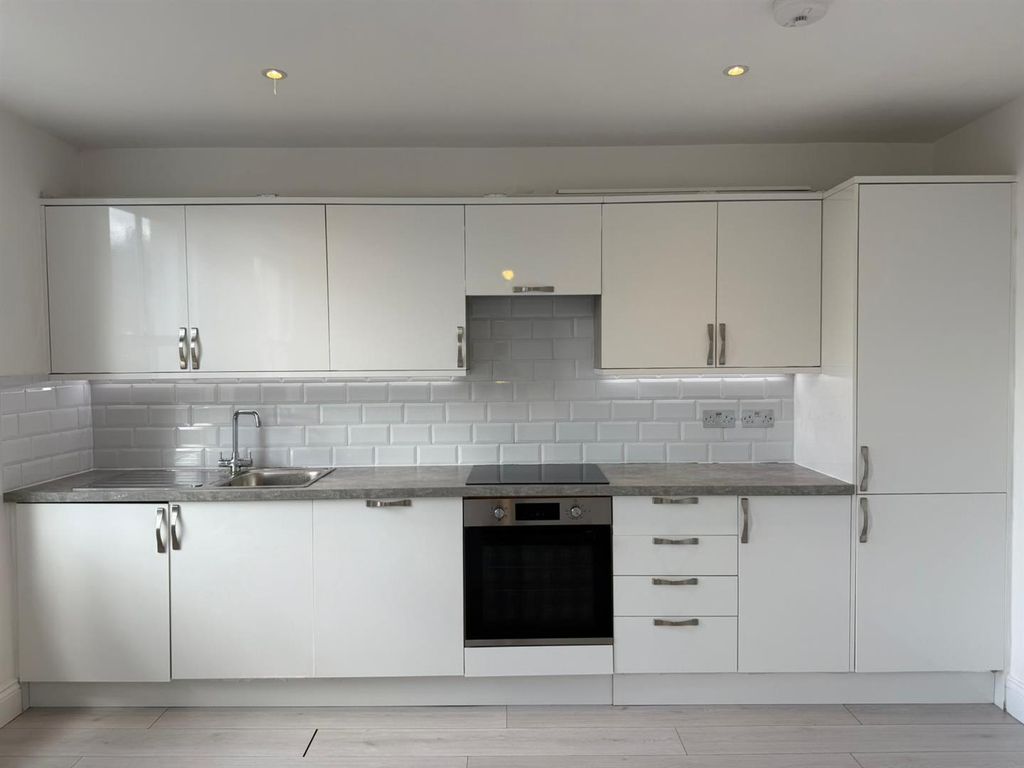 Property photo 2 of 8 Whatsapp Image 2026-04-20 At 12.52.58.Jpeg