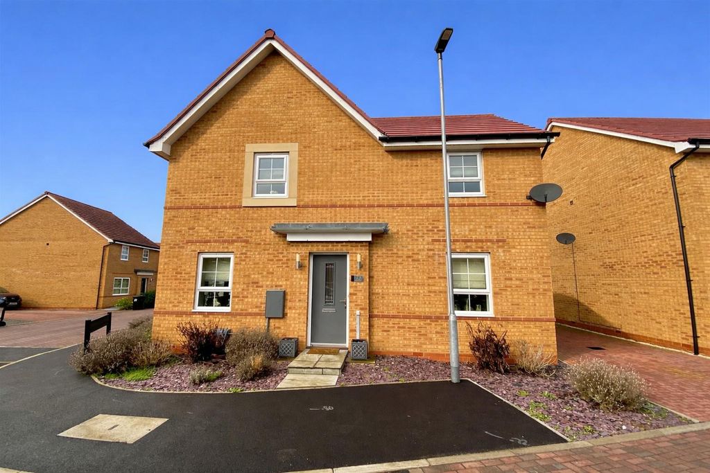 Property photo 1 of 20