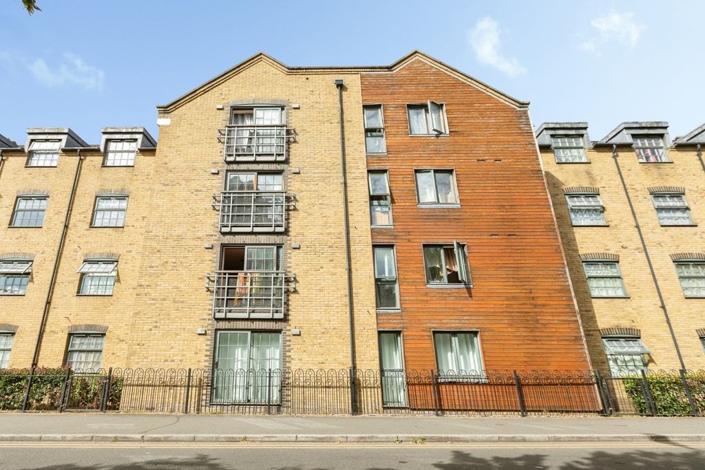 Property photo 2 of 13 Pbox-Img.Jpg