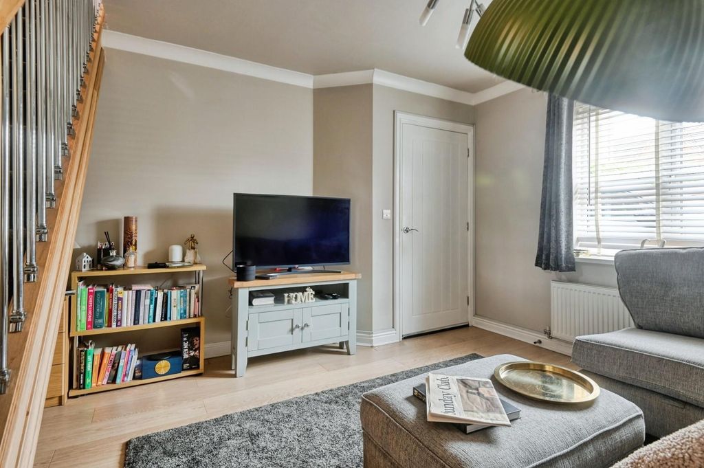 Property photo 3 of 14 10Kat2.Jpg