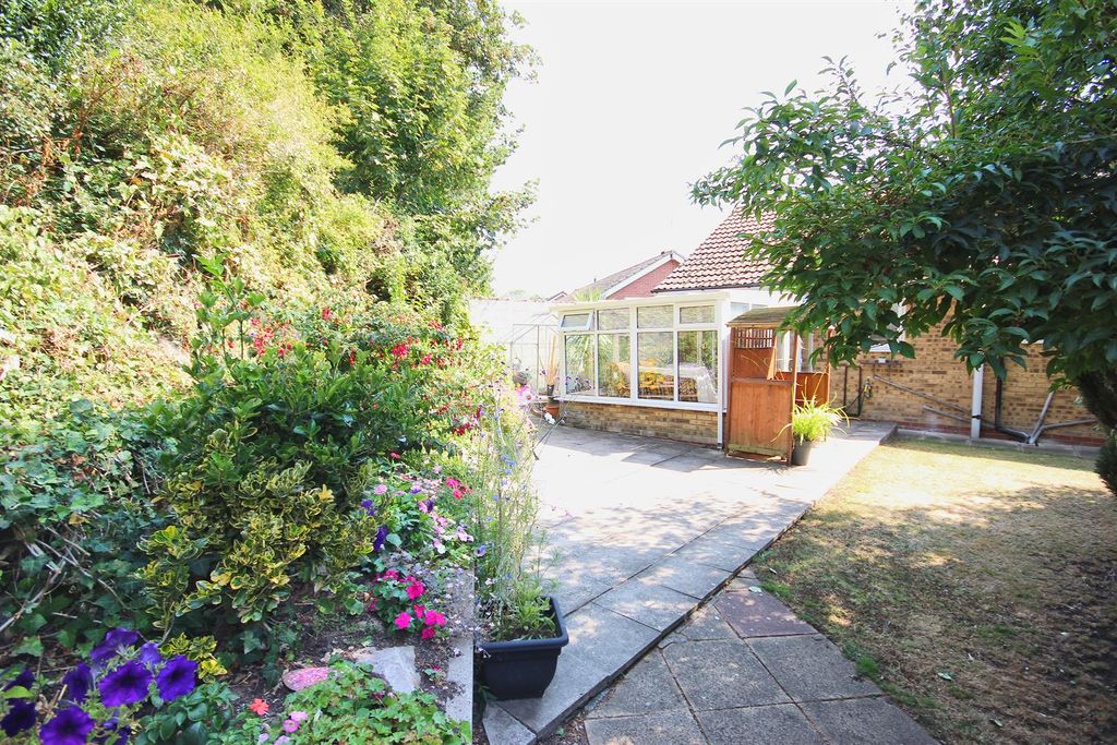 Property photo 2 of 33 Outside
