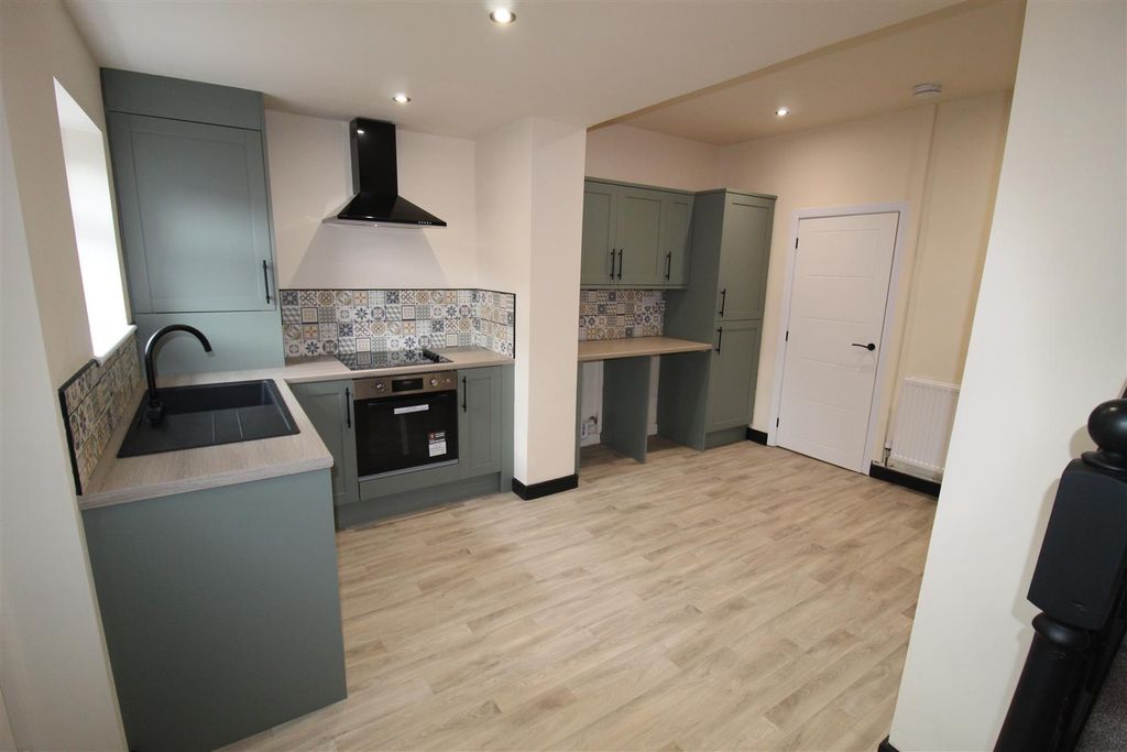 Property photo 3 of 13 Img_0198.Jpg