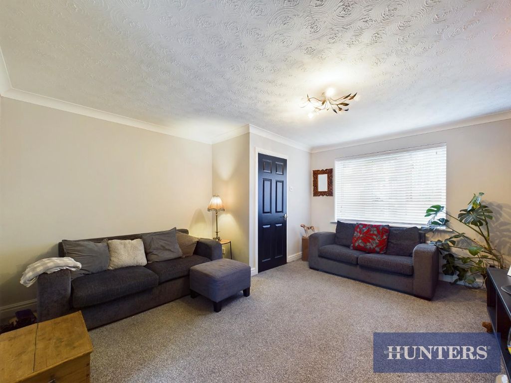 Property photo 2 of 16 Cam03696G0-Pr0420-Still009.Jpg