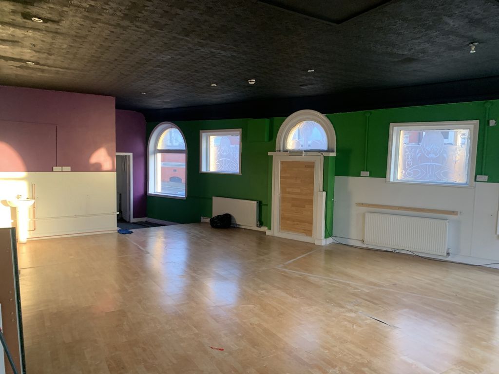 Property photo 3 of 14 Photo 10