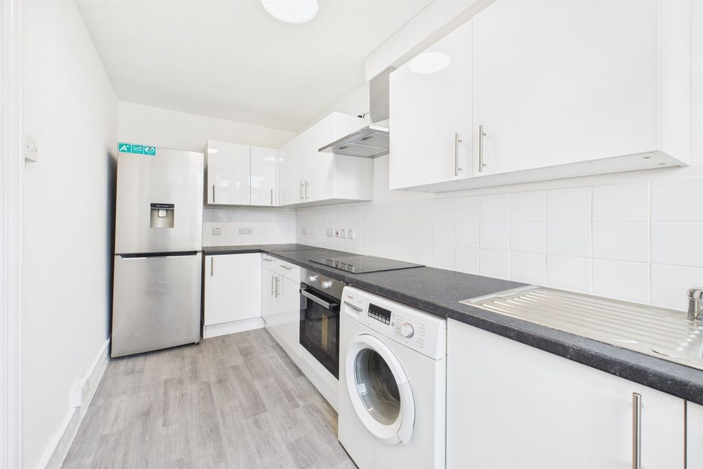 Property photo 2 of 13 Kitchen