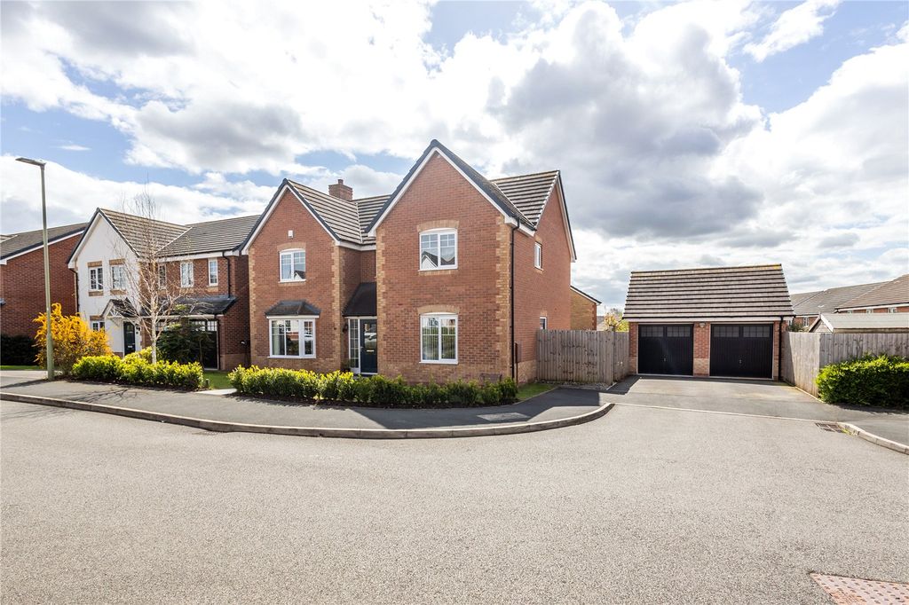 Property photo 1 of 38 Picture No. 40