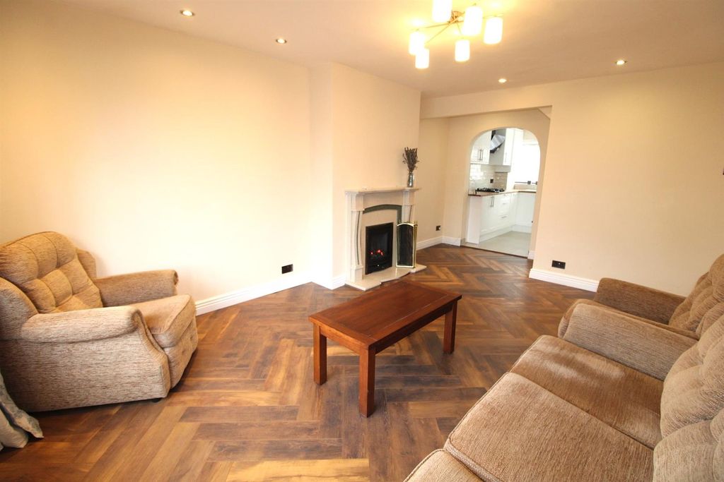 Property photo 2 of 28 Img_1767.Jpg