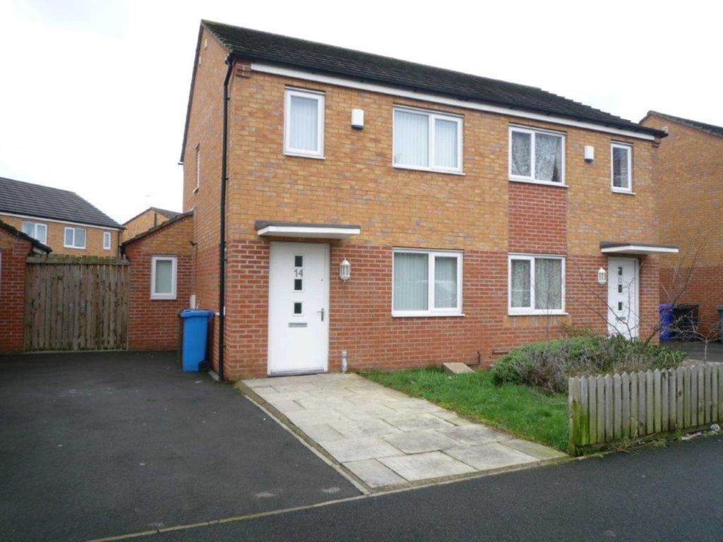 Property photo 1 of 18