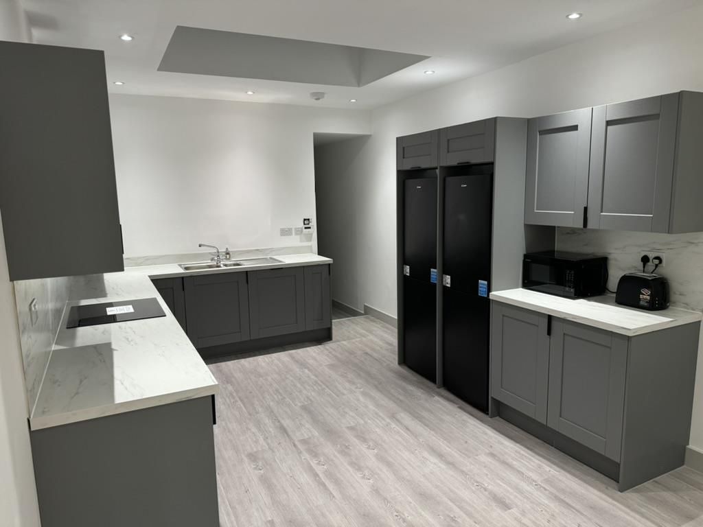 Property photo 3 of 15 Image005.Jpg