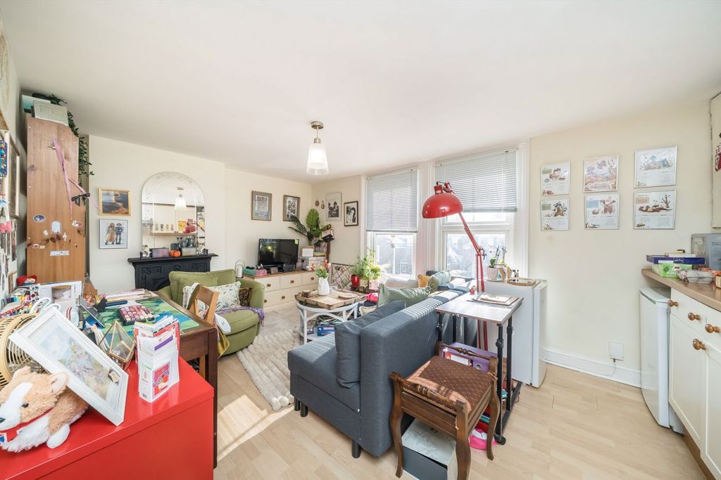 Property photo 1 of 5