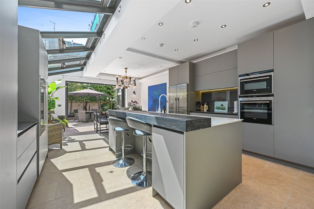 Property photo 3 of 20 Picture No. 40