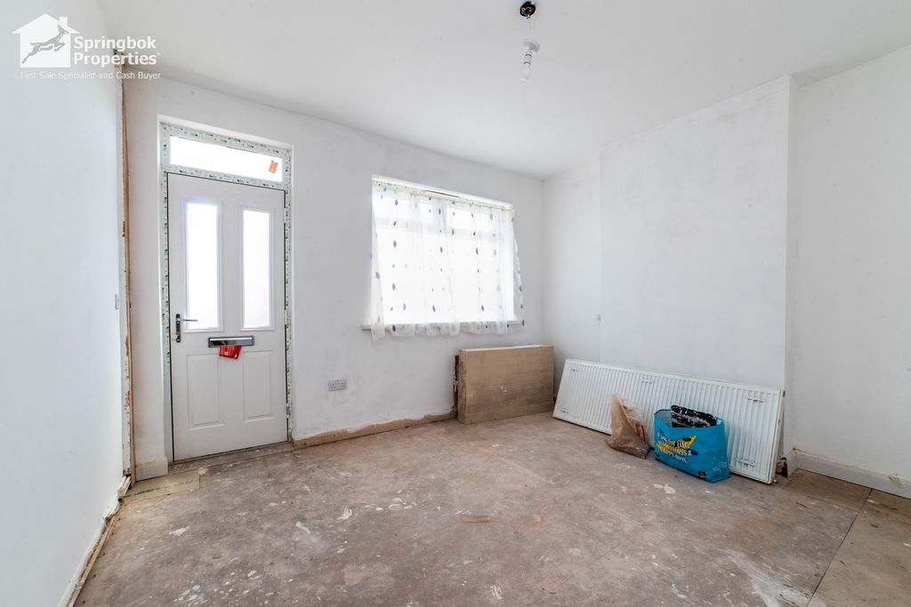 Property photo 2 of 21 Image 1