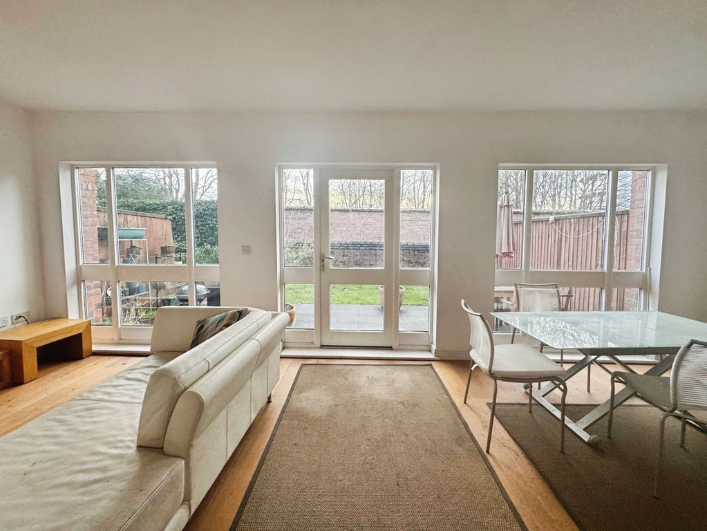 Property photo 2 of 21 Picture No. 71