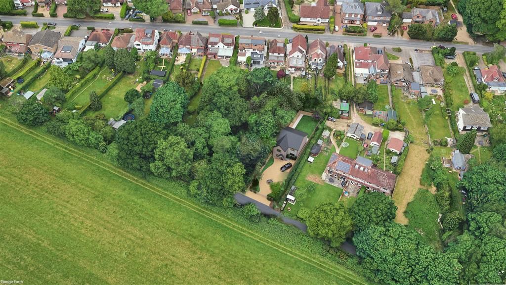 Property photo 1 of 4