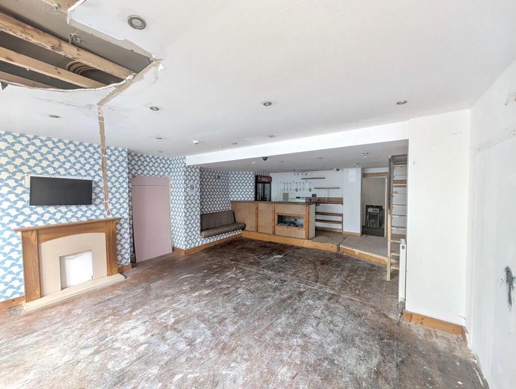 Property photo 3 of 13