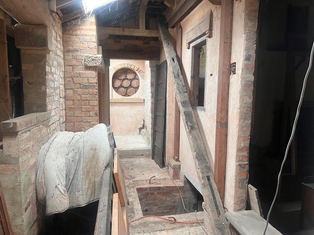 Property photo 3 of 8