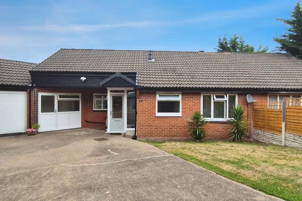 Property photo 1 of 19 Front
