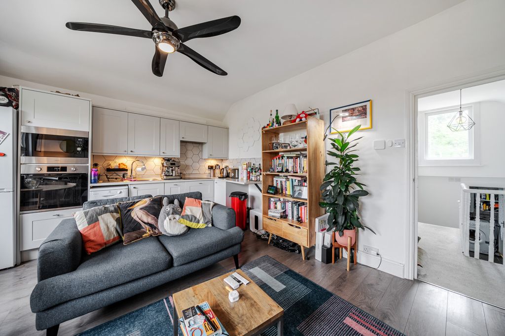 Property photo 2 of 19 1470534-3-6A1Ea87...