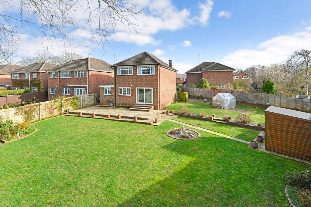 Property photo 3 of 16